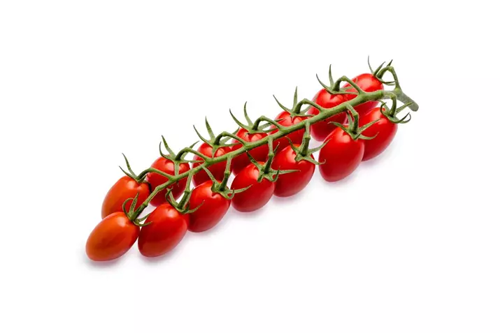 Pomodori-a-grappolo-innestati-su-ciliegio-Delisher.jpg